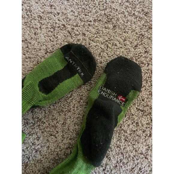 Danish Endurance socks mens 3.5-6 womens 4-7 - Picture 2 of 3